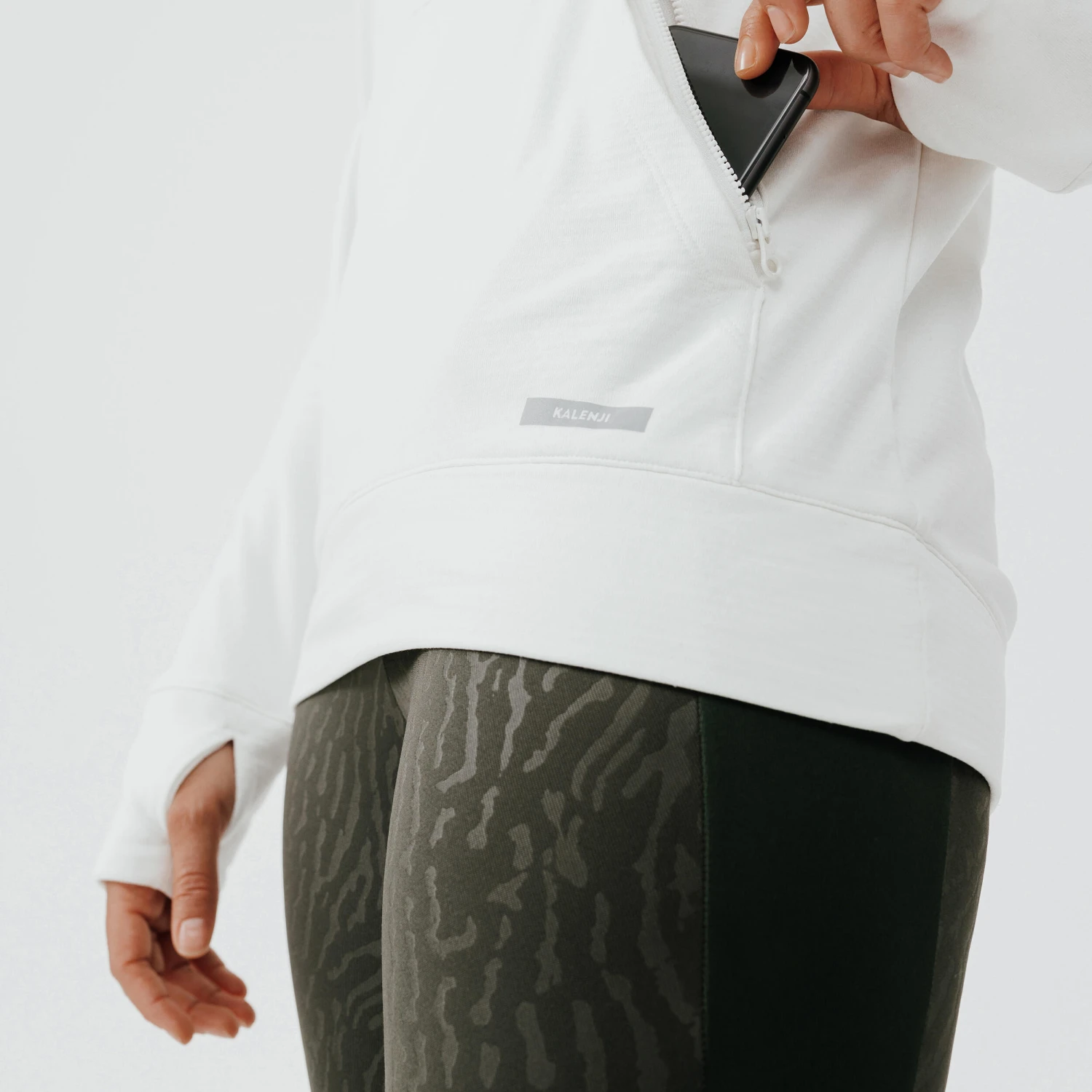 Kalenji 500 Women's Warm Running Hoodie 5 Kalenji 500 Women's Warm Running Hoodie - Image 5