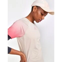 Craft Pro Trail Short Sleeve Tee Women -Outdoor Products Shop k30f2e83ae826b3f9436ff24378911e2a