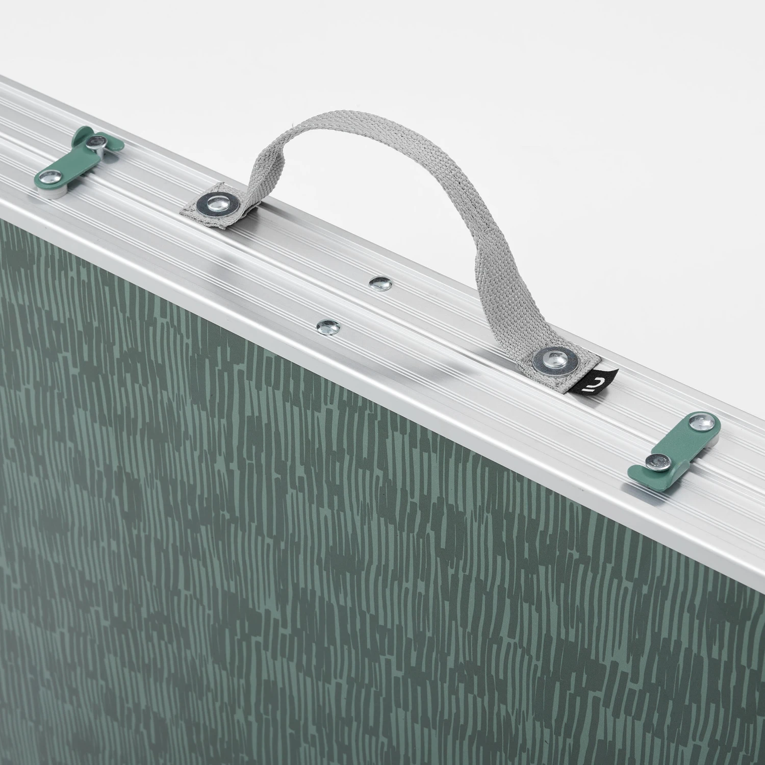 Quechua FOLDING CAMPING TABLE - 4 TO 6 PEOPLE 8 Quechua FOLDING CAMPING TABLE - 4 TO 6 PEOPLE - Image 8