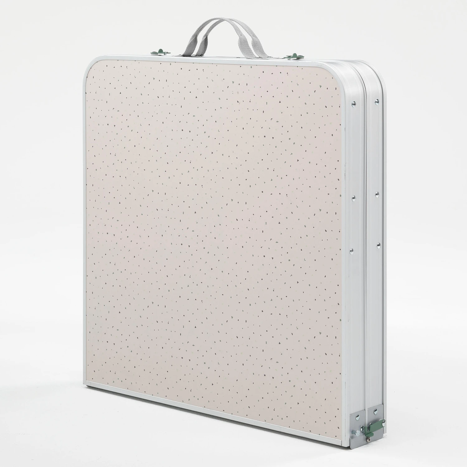 Quechua FOLDING CAMPING TABLE - 4 STOOLS - 4 TO 6 PEOPLE 3 Quechua FOLDING CAMPING TABLE - 4 STOOLS - 4 TO 6 PEOPLE - Image 3