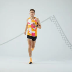 KIPRUN MEN'S BREATHABLE RUNNING TANK TOP -Outdoor Products Shop k9431e8e5b6c166fae52e4b3dd3ff25ee