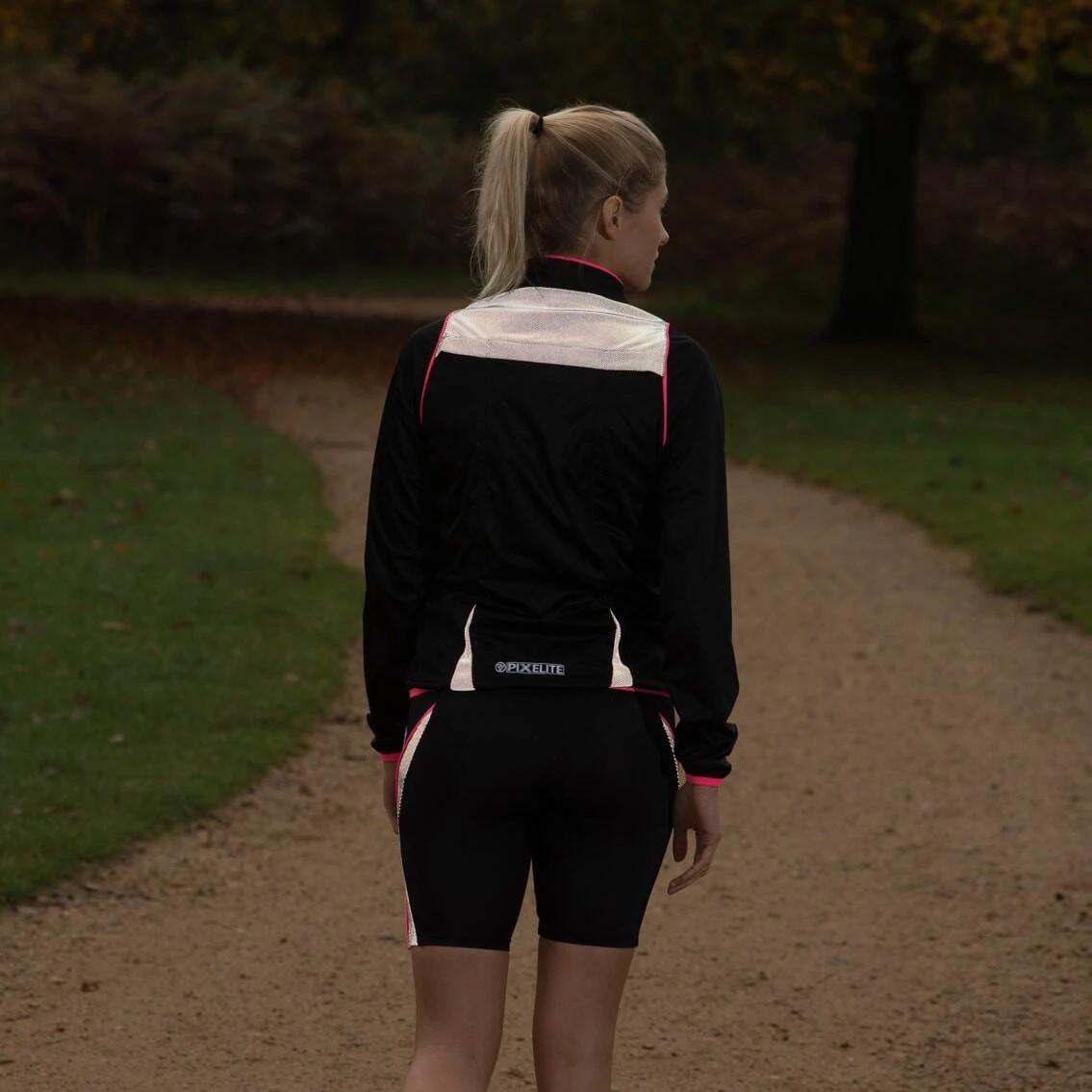 Proviz PixElite Performance Women's Reflective Running Jacket 4 Proviz PixElite Performance Women's Reflective Running Jacket - Image 4