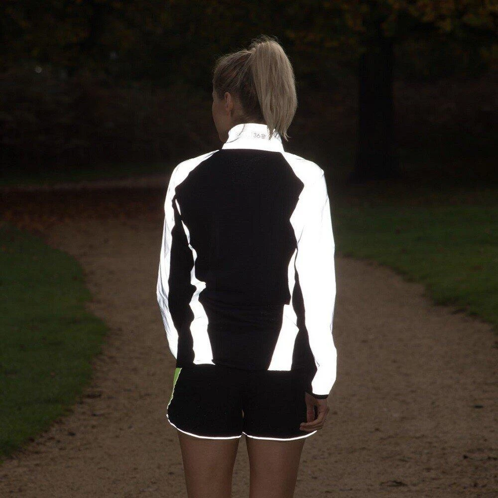 Proviz Women's REFLECT360 Lightweight Reflective Running Jacket 4 Proviz Women's REFLECT360 Lightweight Reflective Running Jacket - Image 4
