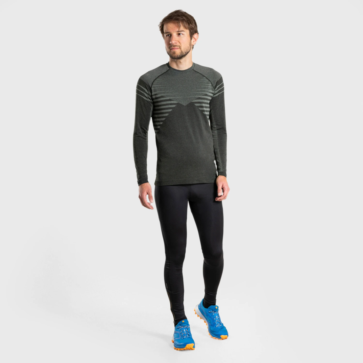 MEN'S LONG-SLEEVED SEAMLESS COMFORTABLE TRAIL RUNNING T-SHIRT - BLACK KHAKI 2 MEN'S LONG-SLEEVED SEAMLESS COMFORTABLE TRAIL RUNNING T-SHIRT - BLACK KHAKI - Image 2