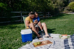 IGLOO Laguna 12 Cool Box Red -Outdoor Products Shop kf13c3798f481cd5b2f5e89f7e2264ffb